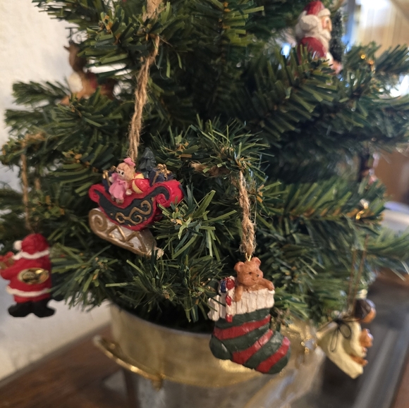 Like new table top fully decorated mini Christmas tree. - Picture 7 of 15